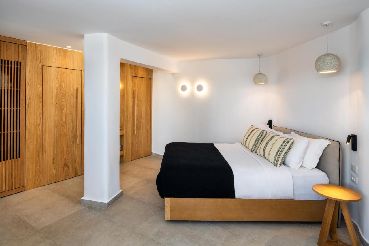 Callia Retreat Suites - Adults Only Фіра Екстер'єр фото