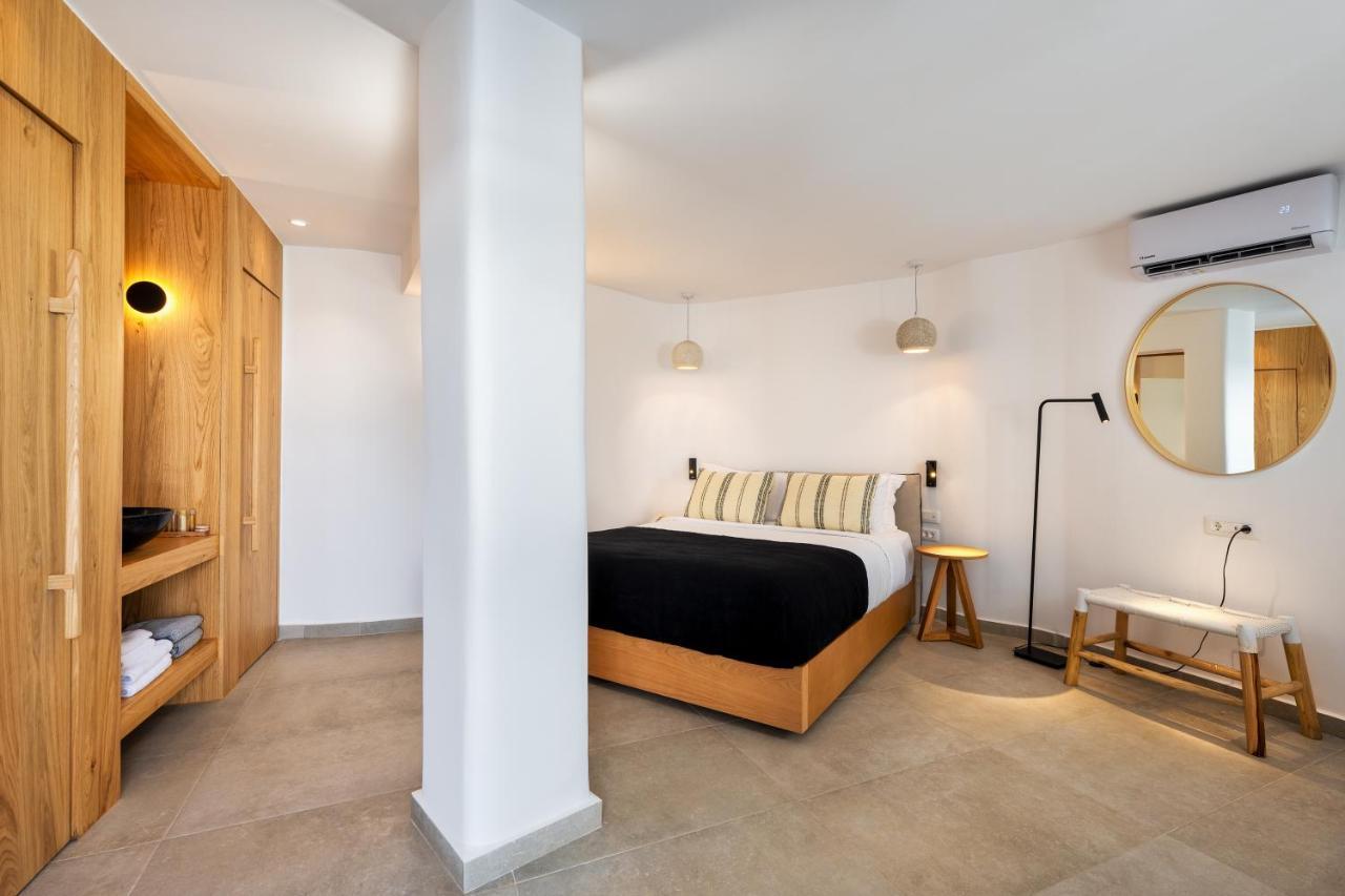 Callia Retreat Suites - Adults Only Фіра Екстер'єр фото