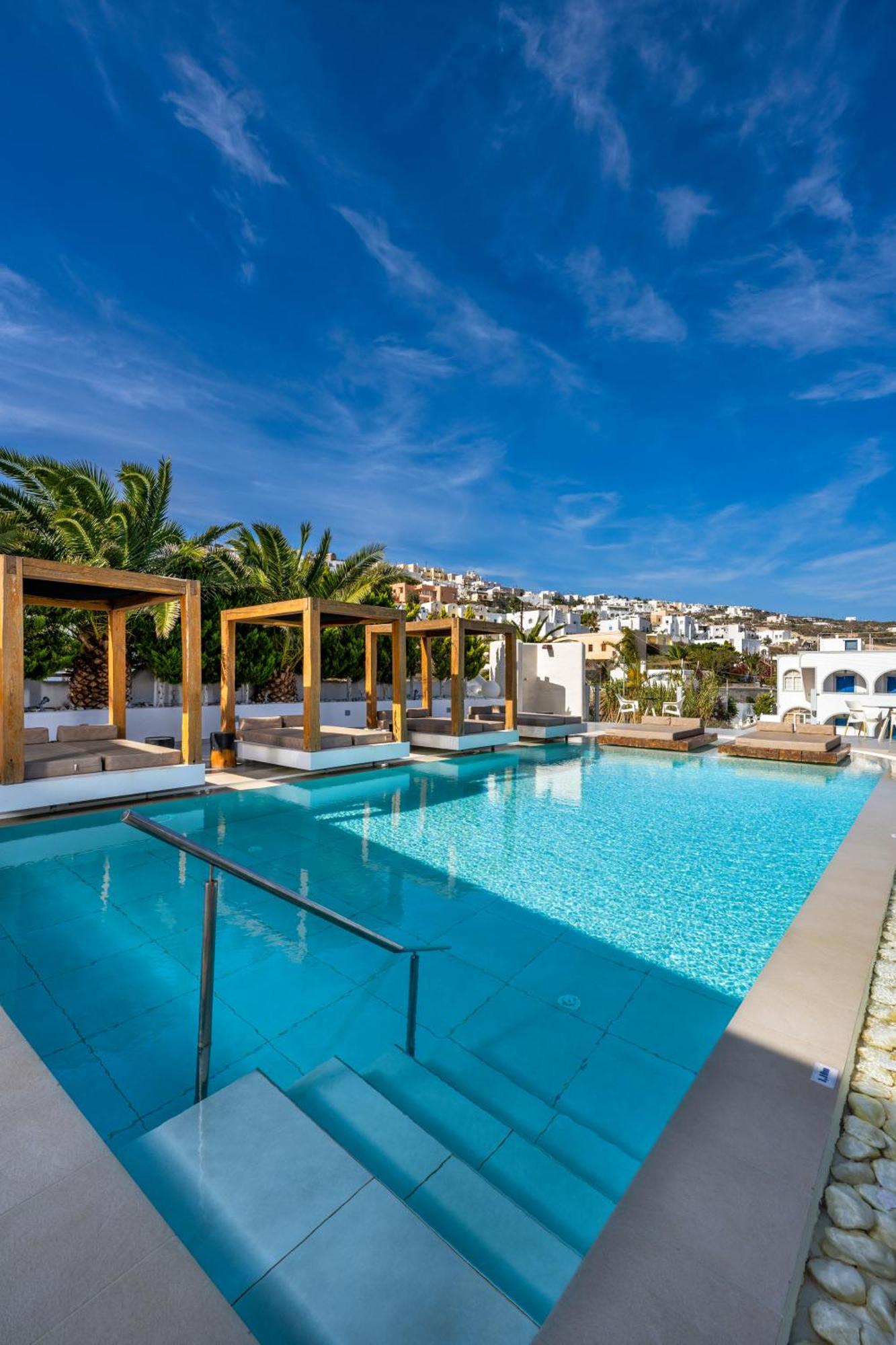Callia Retreat Suites - Adults Only Фіра Екстер'єр фото