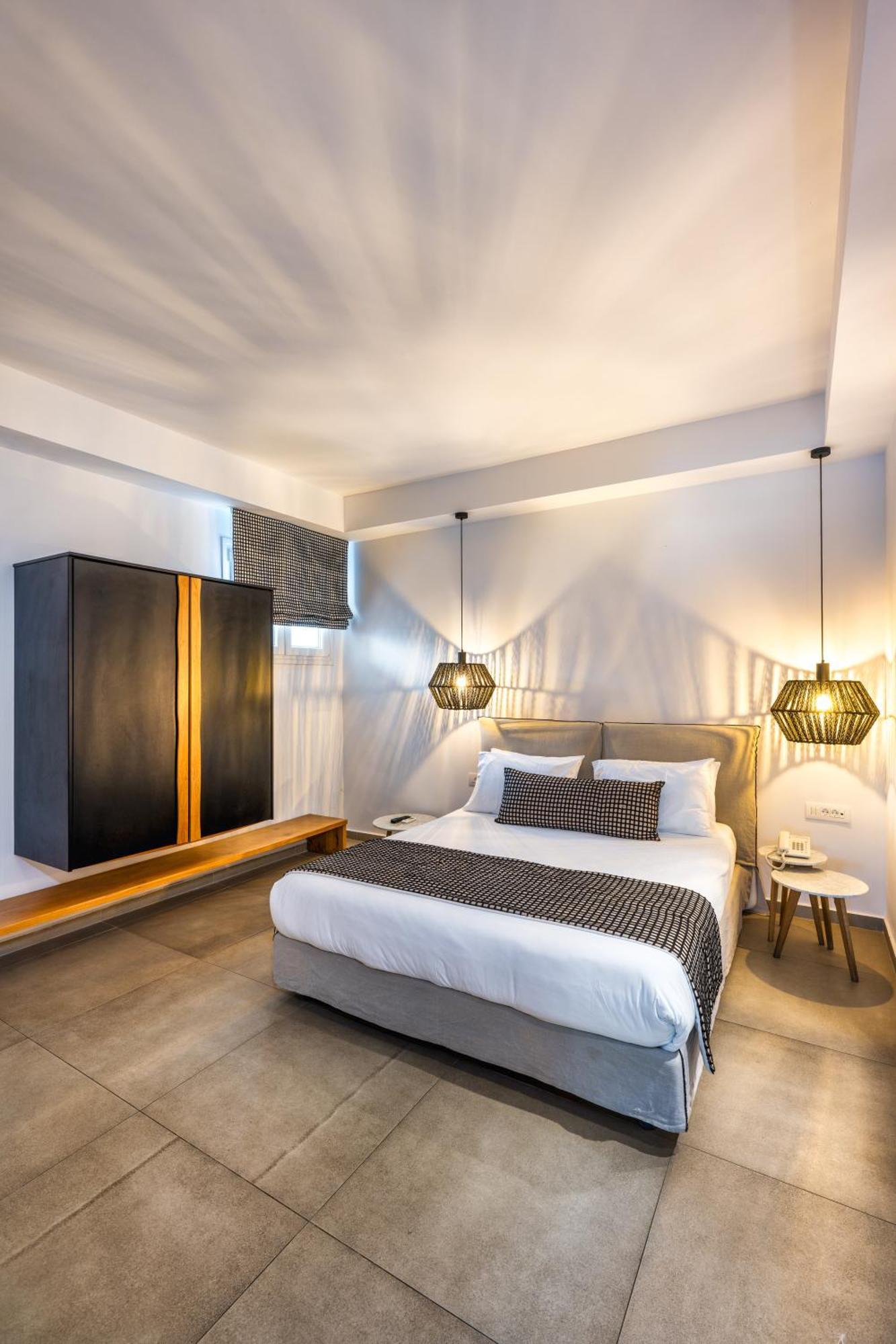 Callia Retreat Suites - Adults Only Фіра Екстер'єр фото